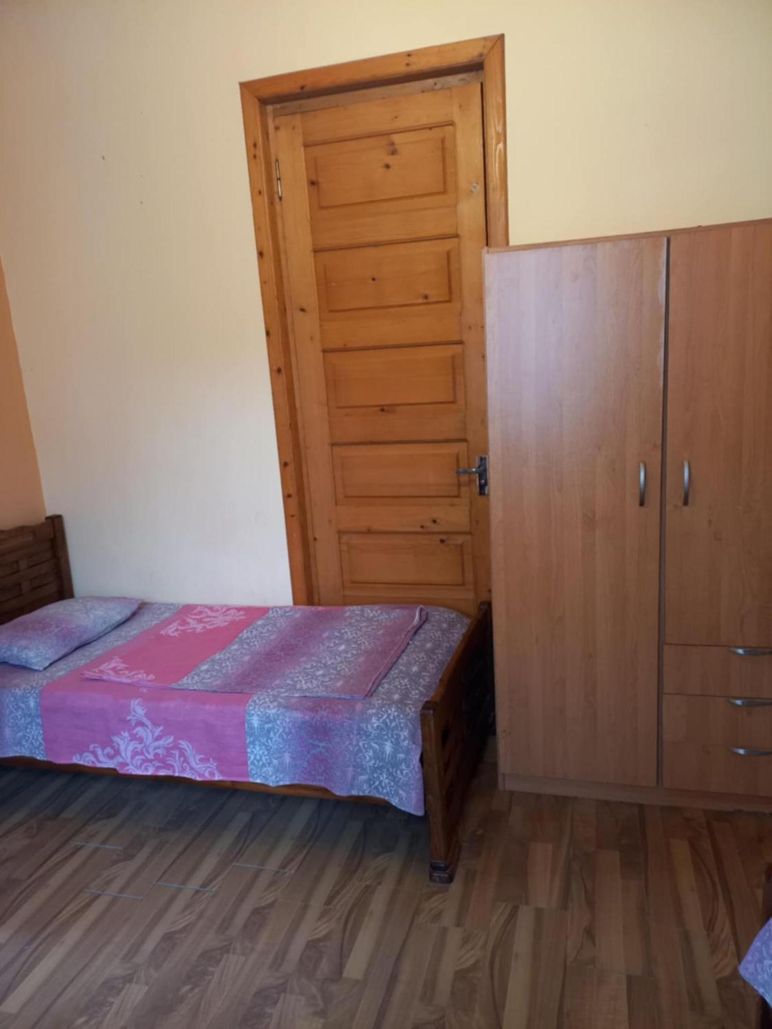 Twin Cottages Уреки Екстериор снимка